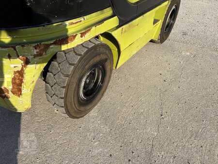 Propane Forklifts 2014  Clark CQ25L (13)