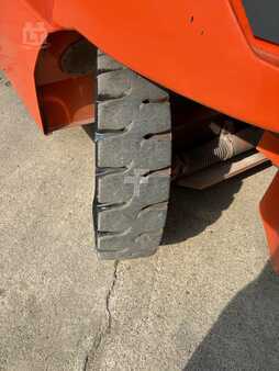 Montacargas diésel 2020  Doosan D70S-7 (19)