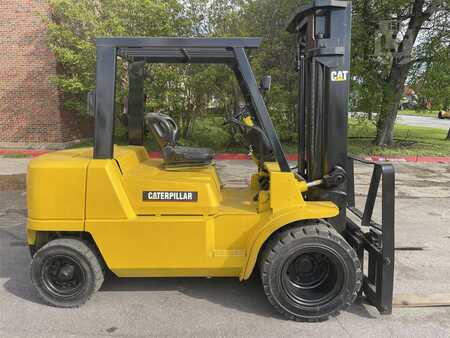 Diesel Forklifts 2008  CAT Lift Trucks DP35K (1)