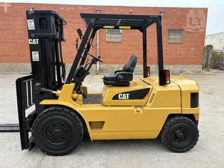 Diesel Forklifts - CAT Lift Trucks DP40 (6)