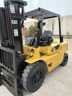 Diesel Forklifts - CAT Lift Trucks DP40 (7)