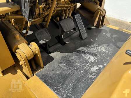 Diesel Forklifts - CAT Lift Trucks DP40KL (11)