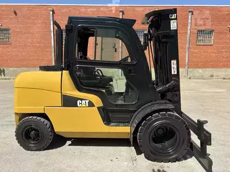 Diesel Forklifts 2017  CAT Lift Trucks DP55N1 (2)