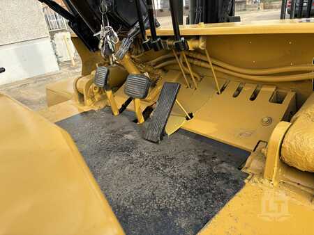 Montacargas diésel - CAT Lift Trucks DP80 (8)
