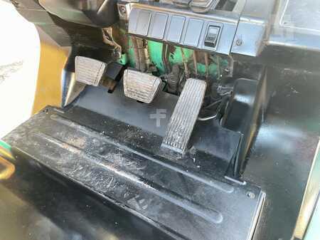 Diesel Forklifts - Mitsubishi FD30N (13)