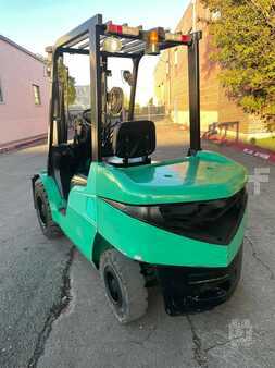 Diesel Forklifts - Mitsubishi FD30N (5)