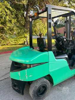 Diesel Forklifts - Mitsubishi FD30N (9)