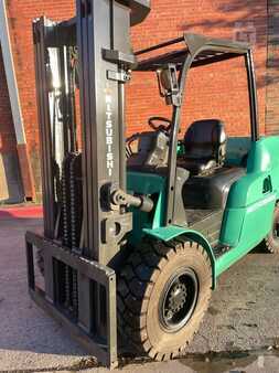 Diesel Forklifts 2015  Mitsubishi FD50CN1 (3)