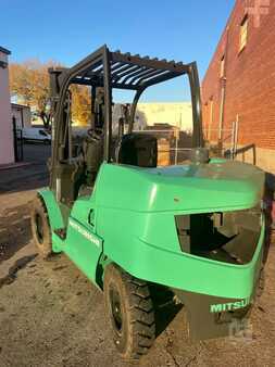 Diesel Forklifts 2015  Mitsubishi FD50CN1 (8)