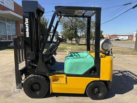 Montacargas GLP 2001  Komatsu FG18HT-16 (1)