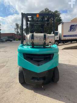 Diesel Forklifts 2015  Mitsubishi FG25N (8)