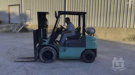 Diesel Forklifts 2016  Mitsubishi FG25N (11)