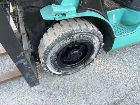Diesel Forklifts 2016  Mitsubishi FG25N (18)