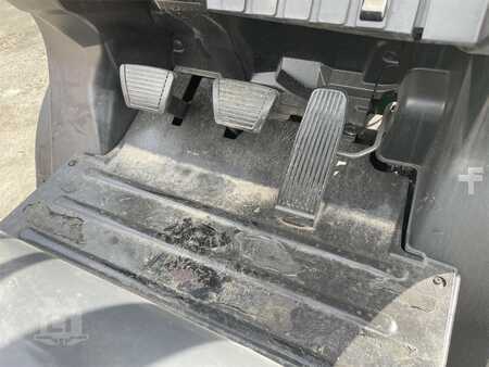Diesel Forklifts 2015  Mitsubishi FG25N (14)