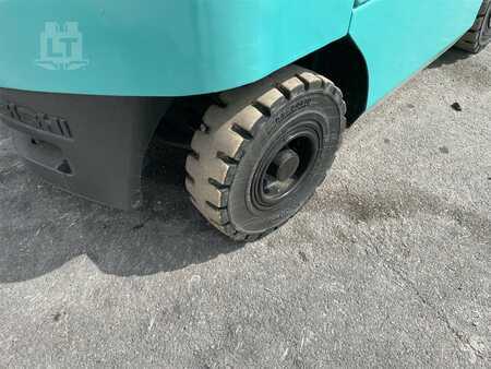 Diesel Forklifts 2015  Mitsubishi FG25N (16)