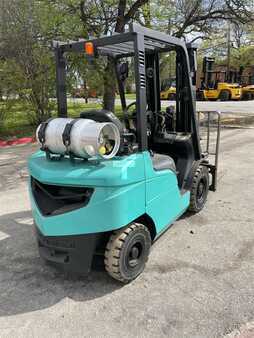 Diesel Forklifts 2015  Mitsubishi FG25N (4)