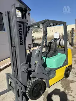 Propane Forklifts - Komatsu FG25ST-12 (3)