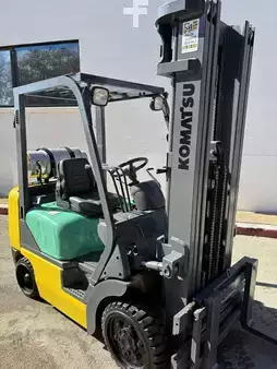 Propane Forklifts - Komatsu FG25ST-12 (8)