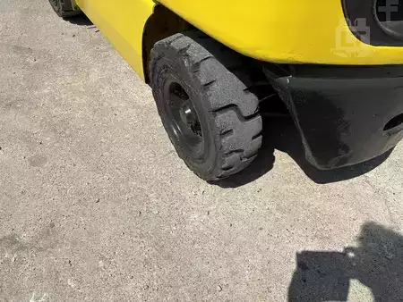 Propane Forklifts - Komatsu FG25T-12 (11)