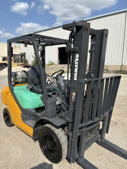 Diesel Forklifts 2013  Komatsu FG25T-16 (3)