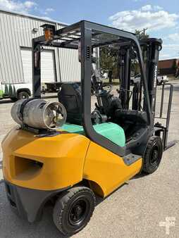 Diesel Forklifts 2013  Komatsu FG25T-16 (4)