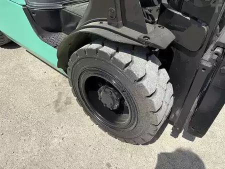 Montacargas GLP 2019  Mitsubishi FG30N (13)