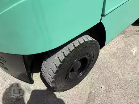 Montacargas GLP 2019  Mitsubishi FG30N (16)