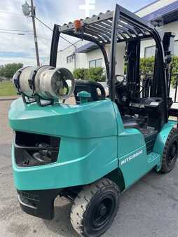 Diesel Forklifts 2015  Mitsubishi FG40N (10)