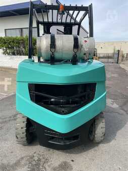 Diesel Forklifts 2015  Mitsubishi FG40N (9)
