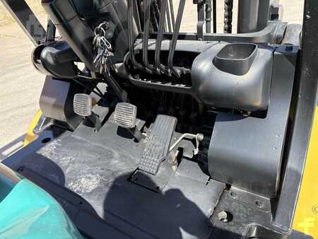 Montacargas GLP - Komatsu FG40ZT-8 (12)