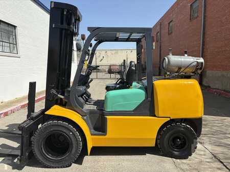 Propane Forklifts - Komatsu FG50-7 (1)