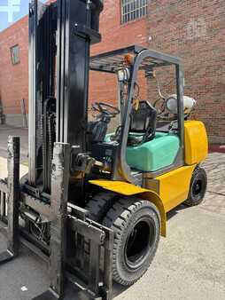 Propane Forklifts - Komatsu FG50-7 (3)