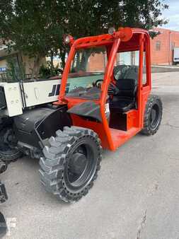 Manipulador fijo - JLG G5-18A (3)