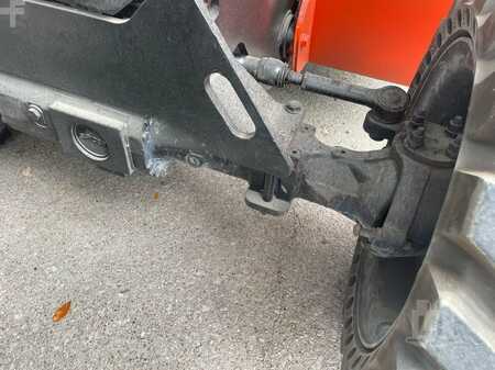 Manipulador fijo - JLG G5-18A (5)