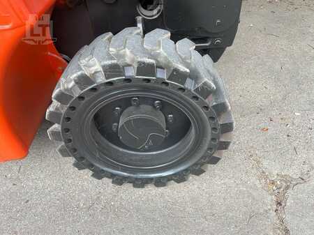 Manipulador fijo - JLG G5-18A (9)