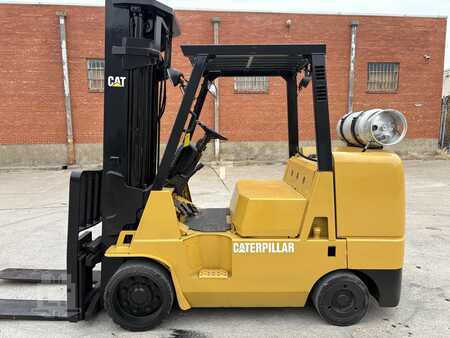 Propane Forklifts - CAT Lift Trucks GC45K (1)