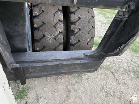 Diesel Forklifts 2020  Yale GDP360EF (17)