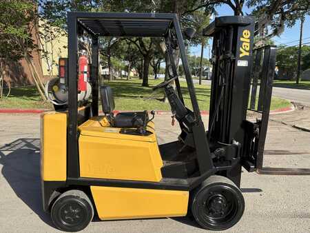 Carretilla elevadora GLP - Yale GLC050RG (2)
