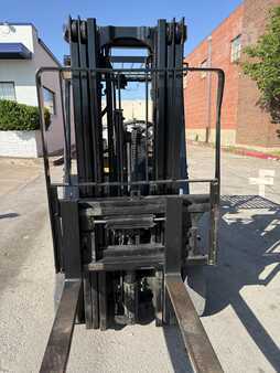 Carretilla elevadora GLP - Yale GLC050RG (9)