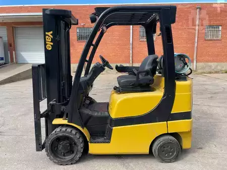 Diesel Forklifts 2013  Yale GLC060VX (1)