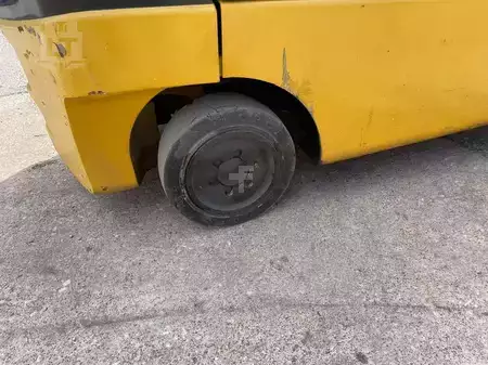 Diesel Forklifts 2013  Yale GLC060VX (5)