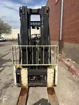 Propane Forklifts 2019  Yale GLC080VX (11)