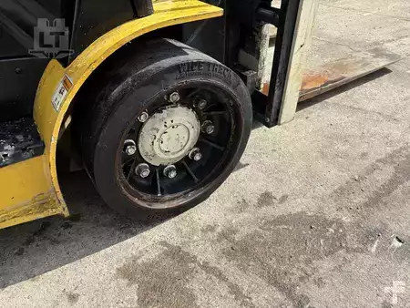 Propane Forklifts 2019  Yale GLC080VX (14)