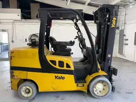 Diesel Forklifts 2017  Yale GLC120VX (3)