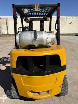 Diesel Forklifts 2017  Yale GLP050MX (6)