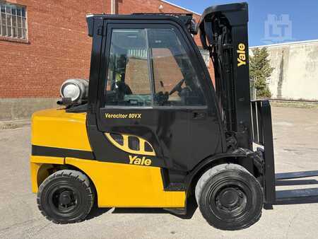 Propane Forklifts 2013  Yale GLP080VX (6)