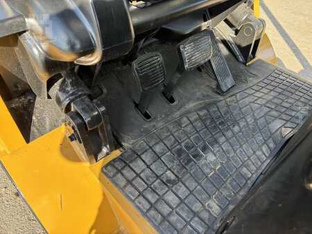Carretilla elevadora diésel - CAT Lift Trucks GP25K (11)