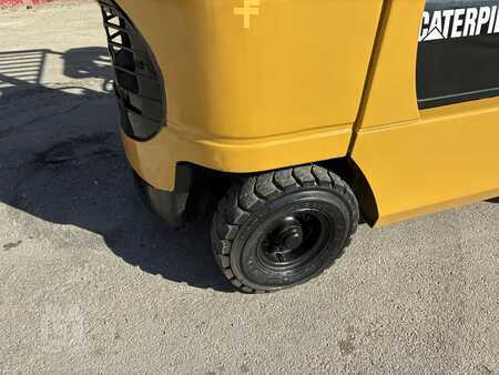 Carretilla elevadora diésel - CAT Lift Trucks GP25K (14)