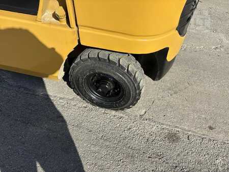 Carretilla elevadora diésel - CAT Lift Trucks GP25K (15)