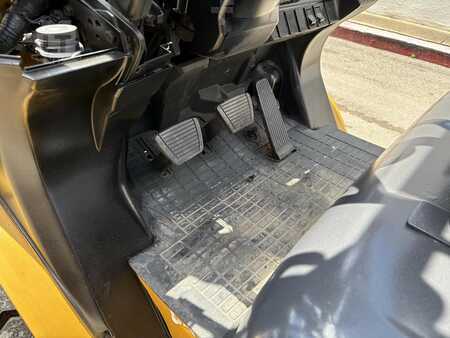 Diesel Forklifts 2015  CAT Lift Trucks GP30N (13)